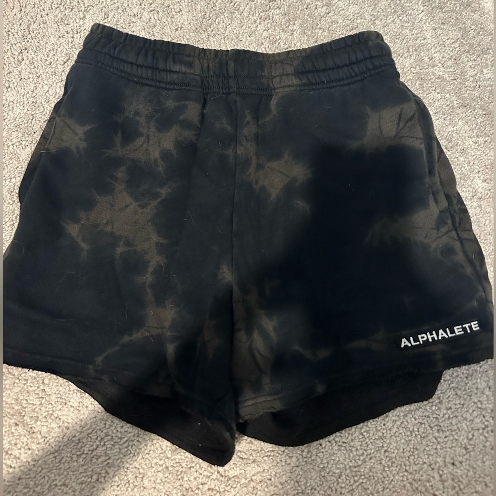 alphalete lounge shorts